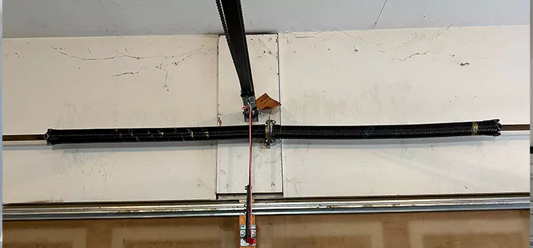 Garage Door Cable Repair Near Me in Sainte-Catherine, QC