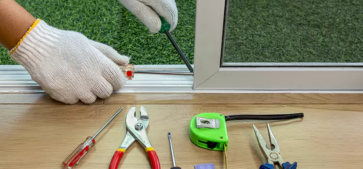 Sliding Door Track Replacement in Sainte-Catherine, QC