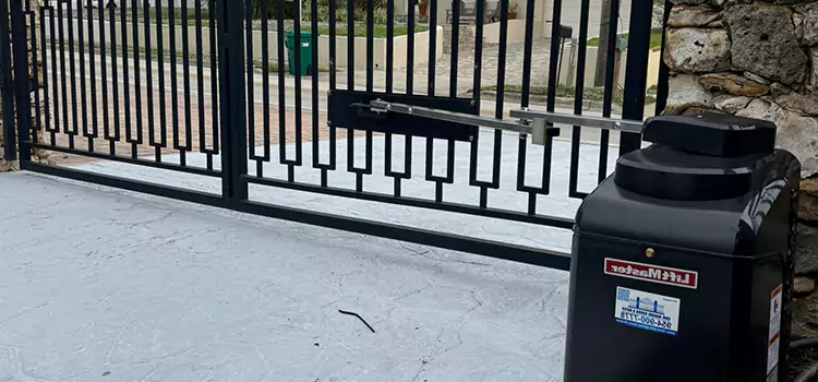 Seamless Installation and Support for Your New Gate in Sainte-Catherine, QC
